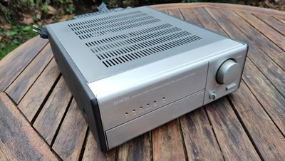 DENON UPA-100 Vollverstärker D-100 Precision Audio Component Stereo System