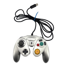 Pelican G3 Nintendo Gamecube Wired Controller...