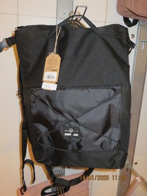 DEJ/PL82:1 JOHNNY URBAN Shoulder Bag Dylan Black JOHN00500 8l 30x25,5x10cm NEU