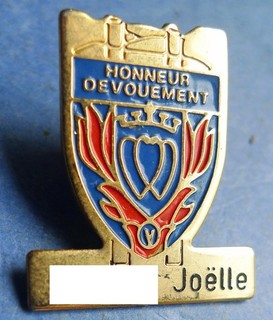 SAPEURS POMPIERS VENDÉE Pin's nominatif à identifier