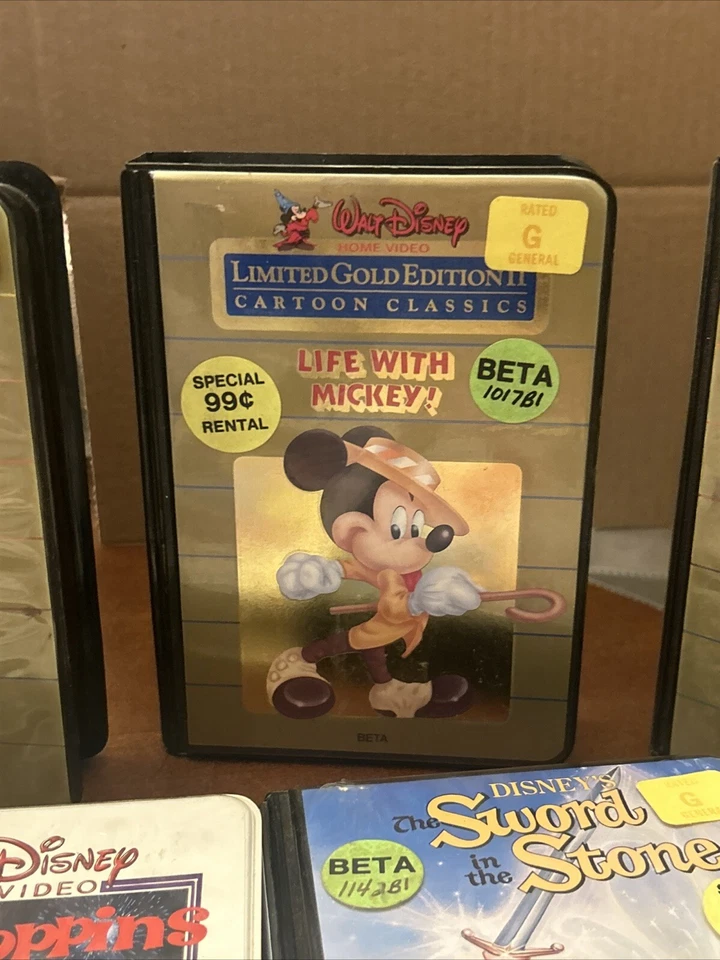 Lot of 9 Disney Beta max Cassettes - white clamshell cases, Gold Edition Etc - Image 4 of 4