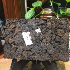 Lao Cha Tou * Menghai Dayi Lao Cha Tou Tee Pu'er Shu Reifer Pu-erh Ziegel 250g