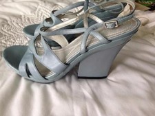 Nine West Light Blue Leather Strappy Sandal 4 1/2 Inch Heels Size 8 1/2 Medium