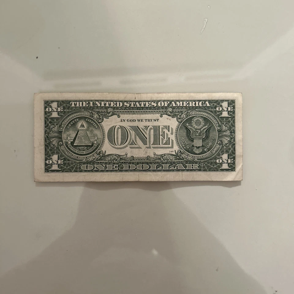 Rare One dollar bill very cool fancy serial 98.3% Coolness Index # L 26662999 T - Image 2 of 3