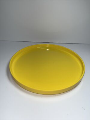 Heller Designed Massimo Vignelli Mid Century MCM yellow Dinner plate