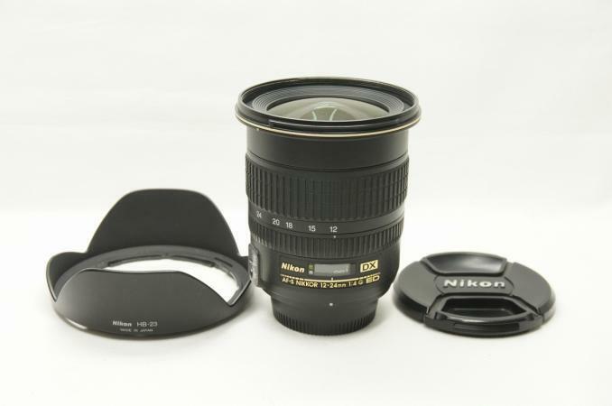 Nikon Super-Wide-Angle Zoom Lens AF-S DX Zoom Nikkor 12-24mm f