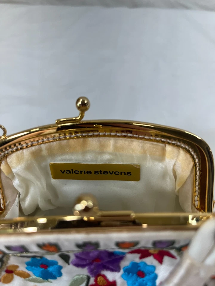 Valerie Stevens kiss-lock Evening Bag embroidered velvet FLOWERS - Image 3 of 4