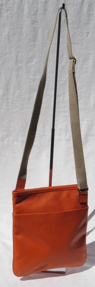Bolso Bandolera Plano Cuero Saffiano Naranja Jet Set MICHAEL KORS MK Pequeño Foto 3 de 4
