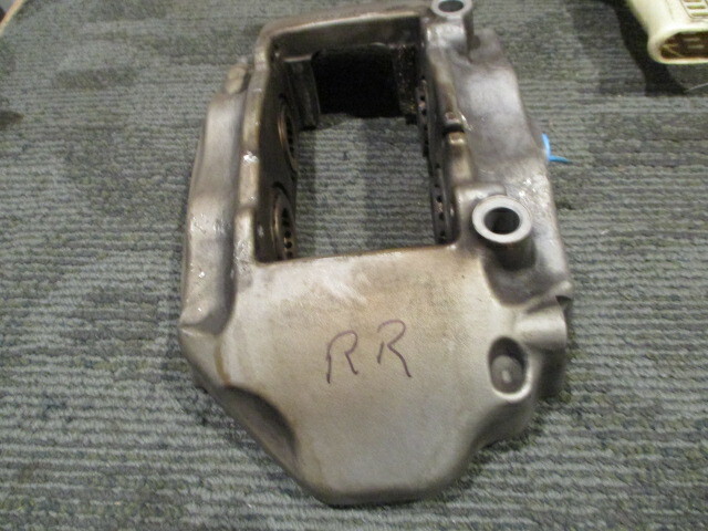 Ferrari 458 Challenge & 488 Challenge - RH Rear Brake Caliper CCM  - P/N 267121
