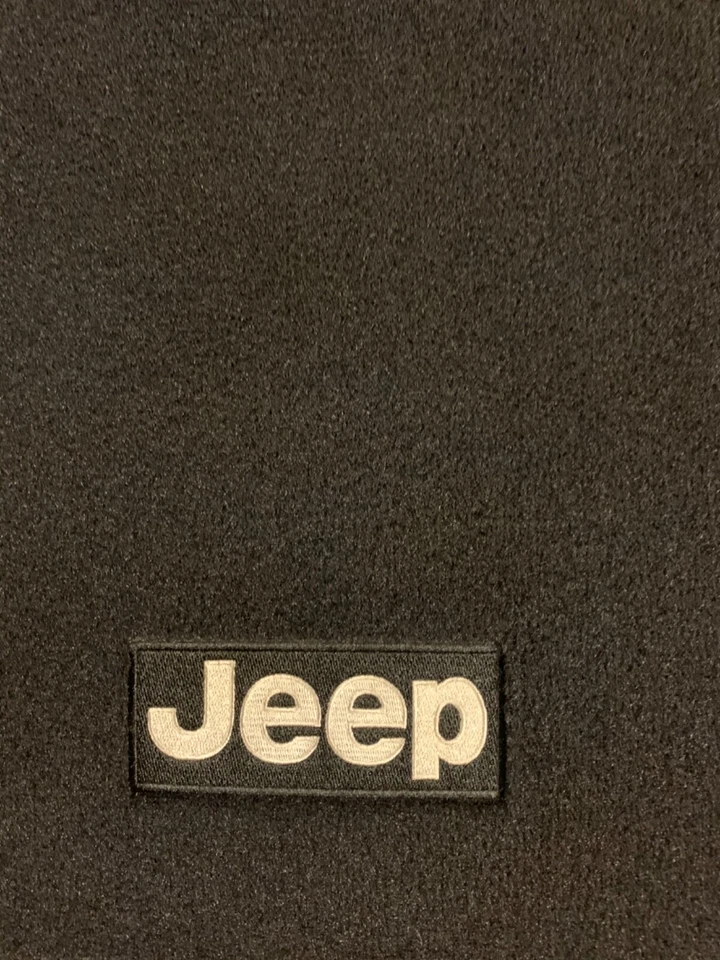 Tapetes Keep Cherokee 2017 Foto 2 de 2