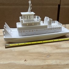 unpainted  version Ho Scale Long Tow Boat