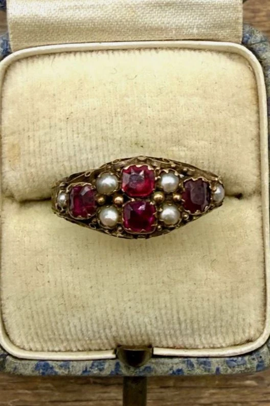 ✨💍Jewelry Through the Ages: Vintage and Antique Glam 💖💎