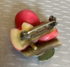 Vintage Celluloid Jewelry In Retro Costume Pins & Brooches Vintage Celluloid Jewelry In Retro Costume Pins & Brooches