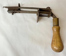 Vintage 1920s Antique Rug Hooking Tool Machine Metal with Wooden Handle
