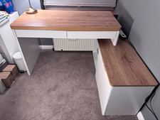 Ameriwood 9178396 White & Medium Wood L-Shaped Corner Desk 2 Drawers Shelves
