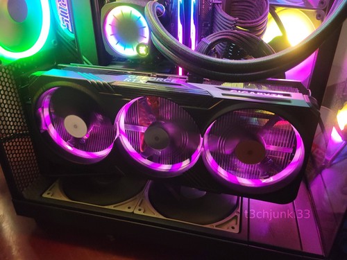 Gigabyte Geforce RTX 4090 24GB GDDR6X Graphics Card Gaming OC Bundle - Bild 2 von 15