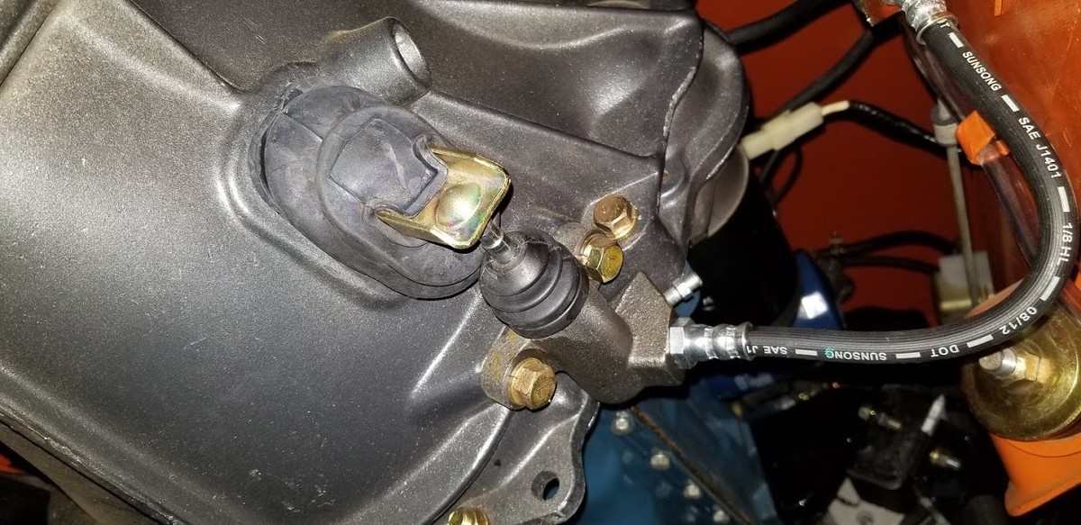 Datsun Z 240Z 260Z 280Z 510 620 720 New NOS Clutch Fork