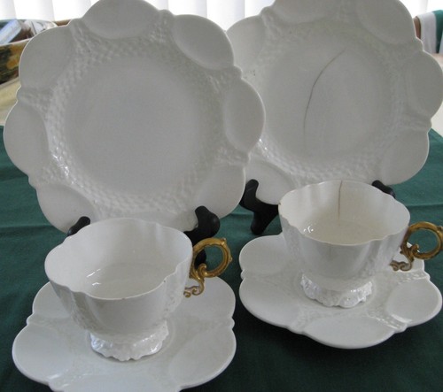 Antique Aynsley Crown 2 x Trios Scalloped Fine Bone China Rd 334379 1905 - Picture 2 of 14