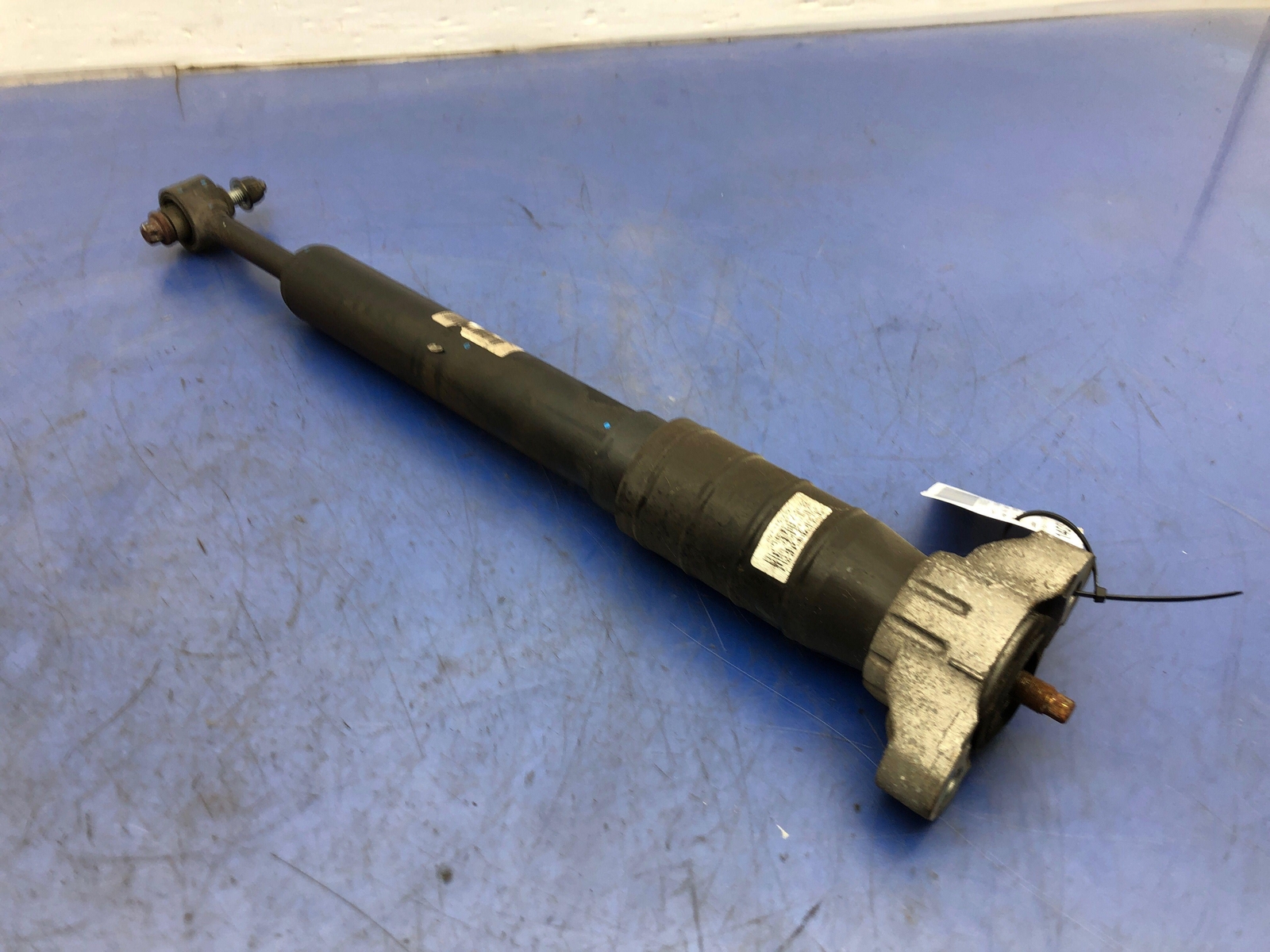 2014 - 2017 MASERATI GHIBLI M157 OEM REAR RIGHT STRUT SHOCK 6700088990 *57K*