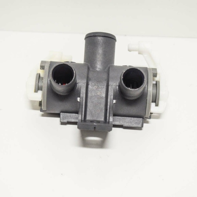 MercedesBenz Saloon W123 Heater Control Valve A1238302084 OEM for sale