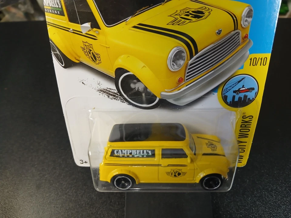 Мини-фургон Hot Wheels Austin 2015 HW City Works - Изображение 2 из 3