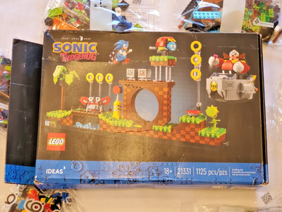 LEGO Ideas Sonic the Hedgehog Green Hill Zone Set 21331 Sega NEW Retired