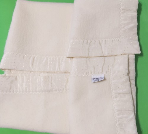 Vintage Beatrix Potter by Quiltex Peter Rabbit 50 x 37" Ivory Crib Blanket - Picture 6 of 9