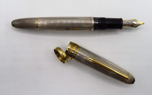 Montblanc 146 Wedding Solitaire Silver Pinstripe fountain pen - 第 1/21 張圖片