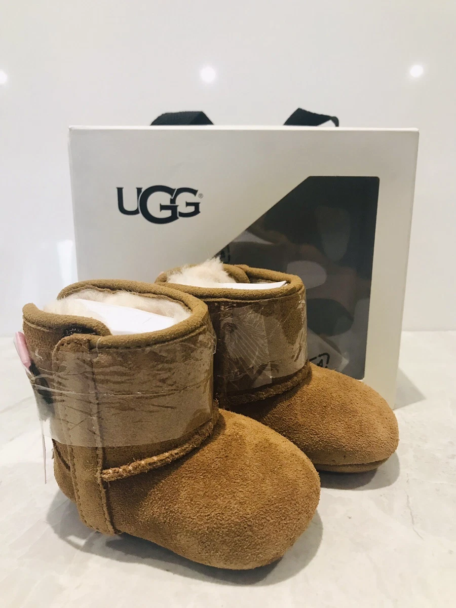 Ugg store jesse bow