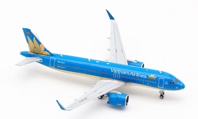8/17 9:00迄JCWINGS 1/200 ANA A320neo ANA All Nippon Airbus A320neo Reg# JA211A JC Wings JC2ANA151