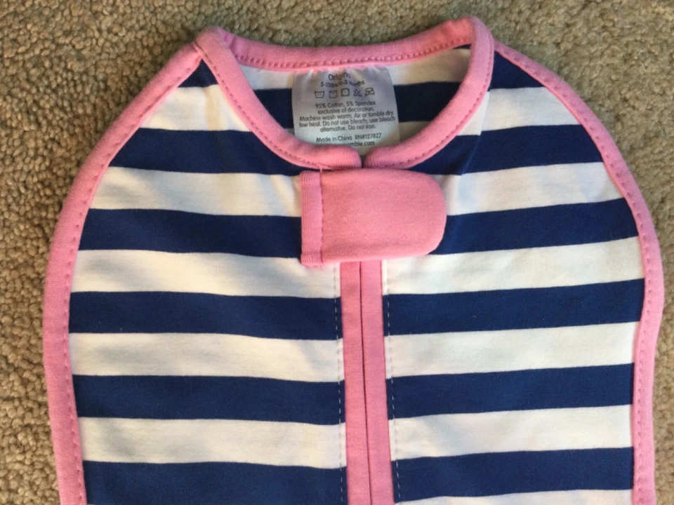 Envoltura para bebé WOOMBIE 0-3m 5-13 lb rayas azul marino rosa original nueva Foto 3 de 3