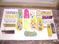 Mixed Lot of 19 Vintage Metal tin Party Noise Makers Clowns And More