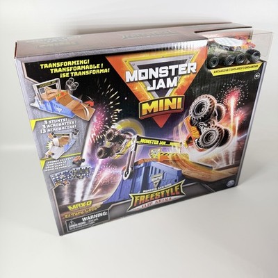 Monster Jam Mini Freestyle Flip Arena Playset & Storage with 2 Trucks Sealed Box