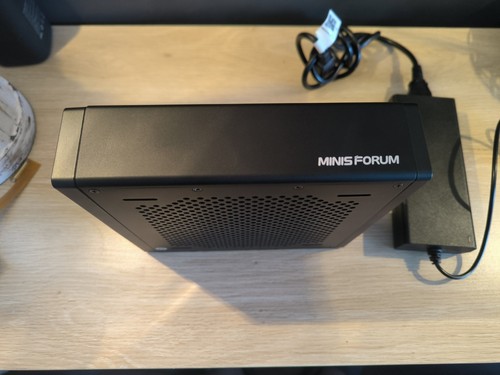 MINISFORUM MS-01-S1260 Mini PC, 32GB DDR5 1TB SSD, Intel Core i5-12600H - Bild 5 von 6