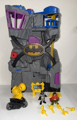 VINTAGE 2015 Mattel Imaginext DC Batman Batcave Playset *READ*