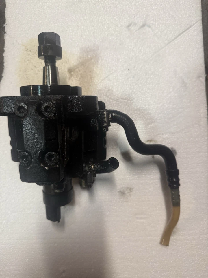 358148 Hochdruckpumpe BMW 5er Touring (E39) 2247798 - Bild 2 von 4