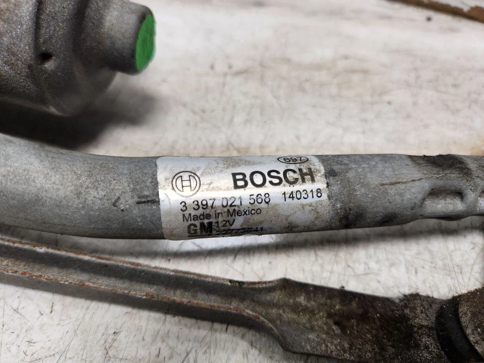 MOTOR LIMPADOR DE PÁRA-BRISA CADILLAC CTS 14-15-16-17-18-19 22773541  - Imagem 2 de 4