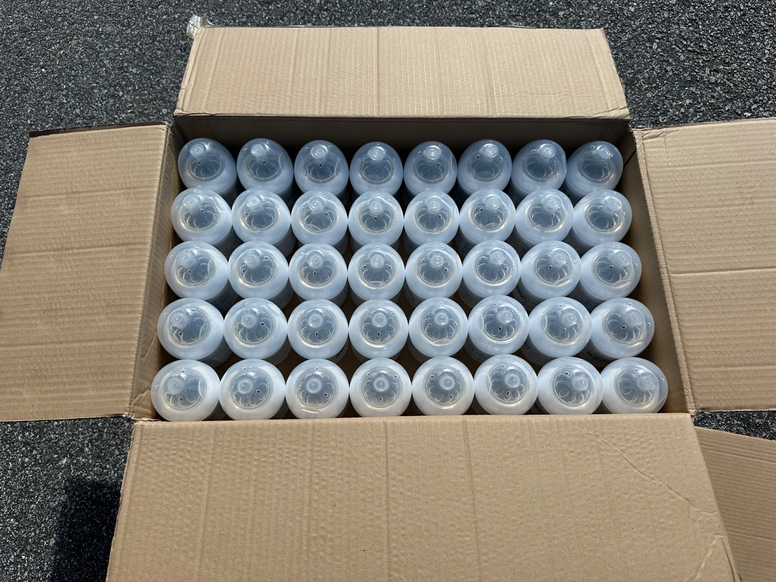 Lots of 120 Philips Avent 4oz Natural Baby Bottles - NEW - Fast Free Shipping!
Opens in a new window