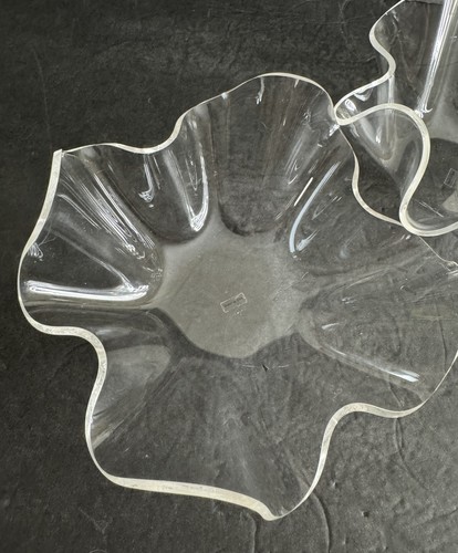 Vintage Acrylic Handkerchief Bowl Set 2 Clear Mid Century Lucite Nesting Bowls - Picture 16 of 20