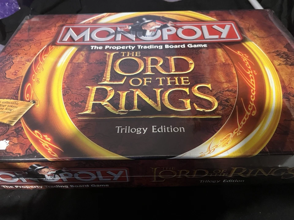 SEALED NEVER OPENED Monopoly Lord of the Rings Trilogy Edition 2003 ParkerHasbro - Image 4 of 4