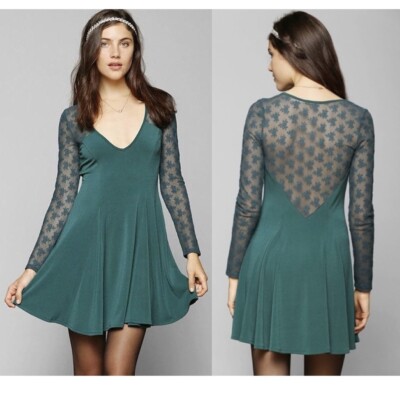 kimchi blue green dress Urban Outfitters Lace Top Skater Womens Size Small Teal Elegant Spaghetti Strap Dresses