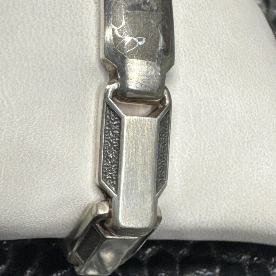 "Brazalete de identificación de meteorito fundido David Yurman para hombre en plata de ley 7,5"" (S)" Foto 3 de 4