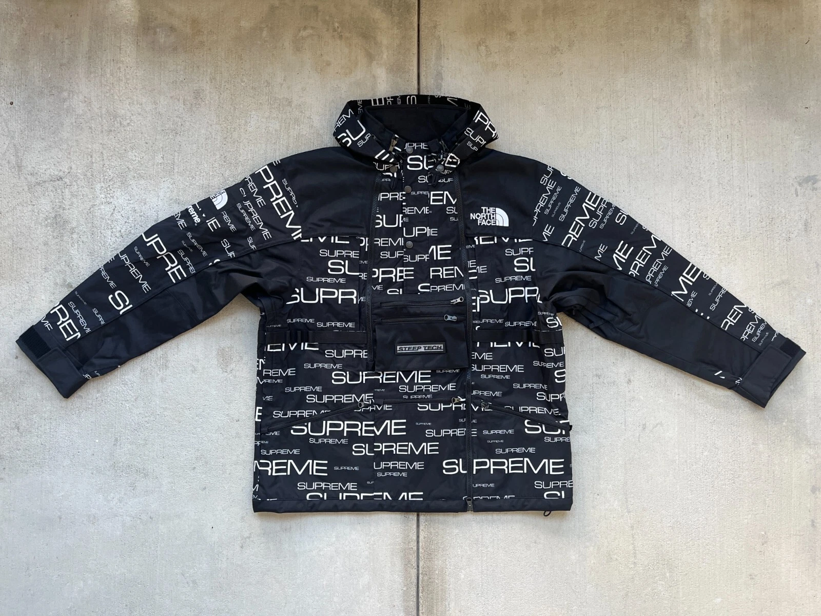 Veste Steep Tech Supreme x The North Face noire taille XL FW21