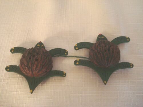 Vintage...Rare Turtles...Salt & Pepper Shakers - Picture 2 of 3