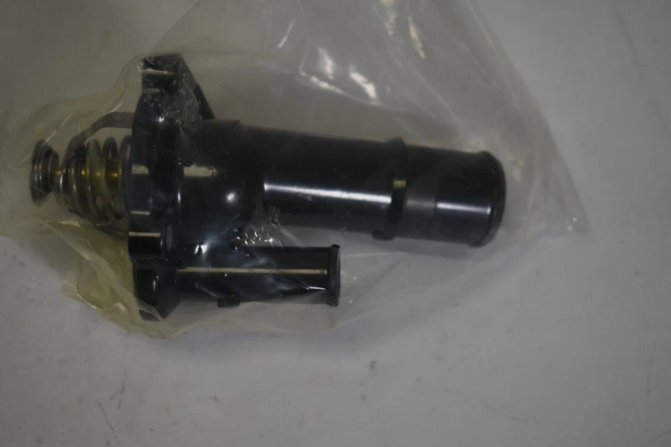 Conjunto de carcasa termostato refrigerante motor Napa 902-682 para Ford Lincoln Mazda Foto 4 de 4