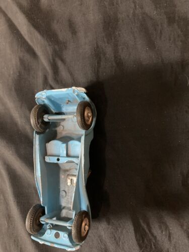 3 Tootsie Toy Trucks, 1 Barclay Milk Truck, 2 Hubley 1 truck, 1 car - Picture 19 of 19