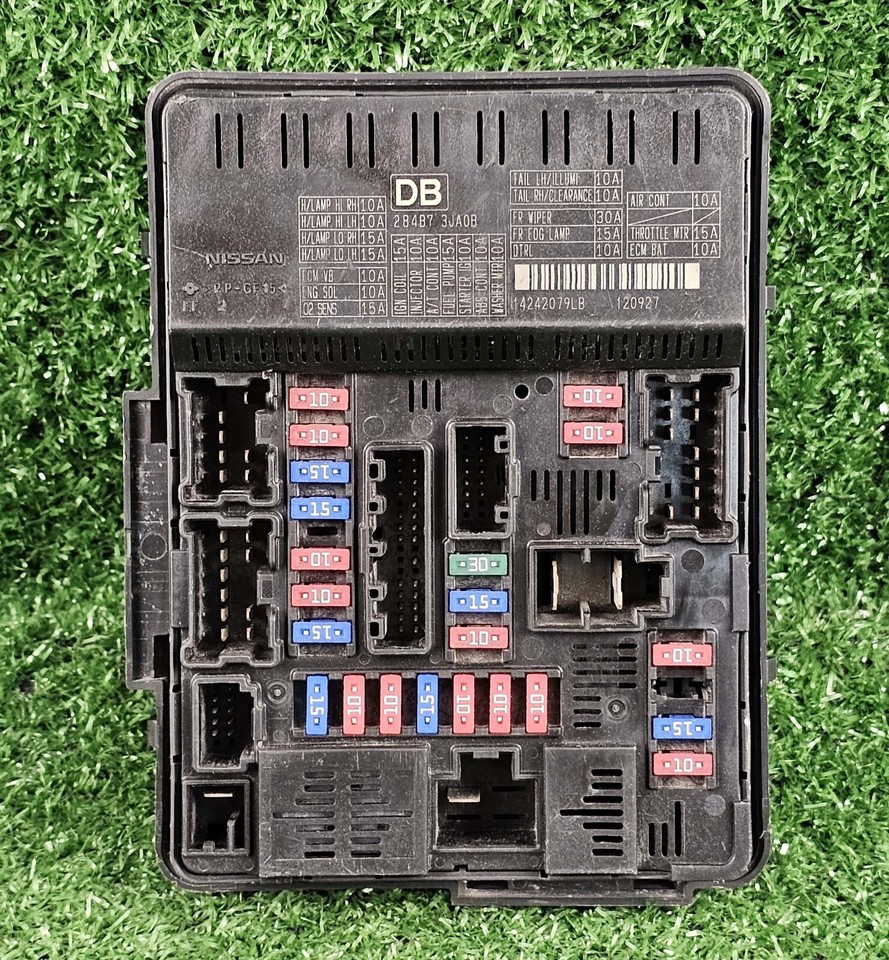 2013-2014 Nissan Pathfinder Control Unit IPDM Fuse Relay Box OEM USED ...