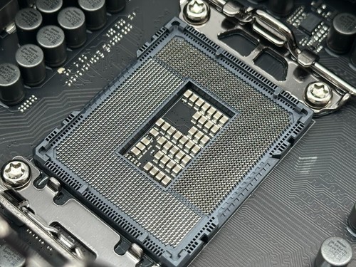 Asus ROG MAXIMUS Z790 DARK HERO LGA 1700 ATX Gaming Motherboard READ - Picture 10 of 12