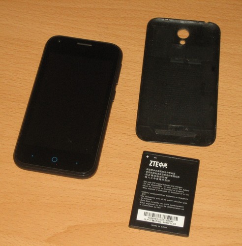 Handy Smartphone ZTE Blade L110 Dual SIM