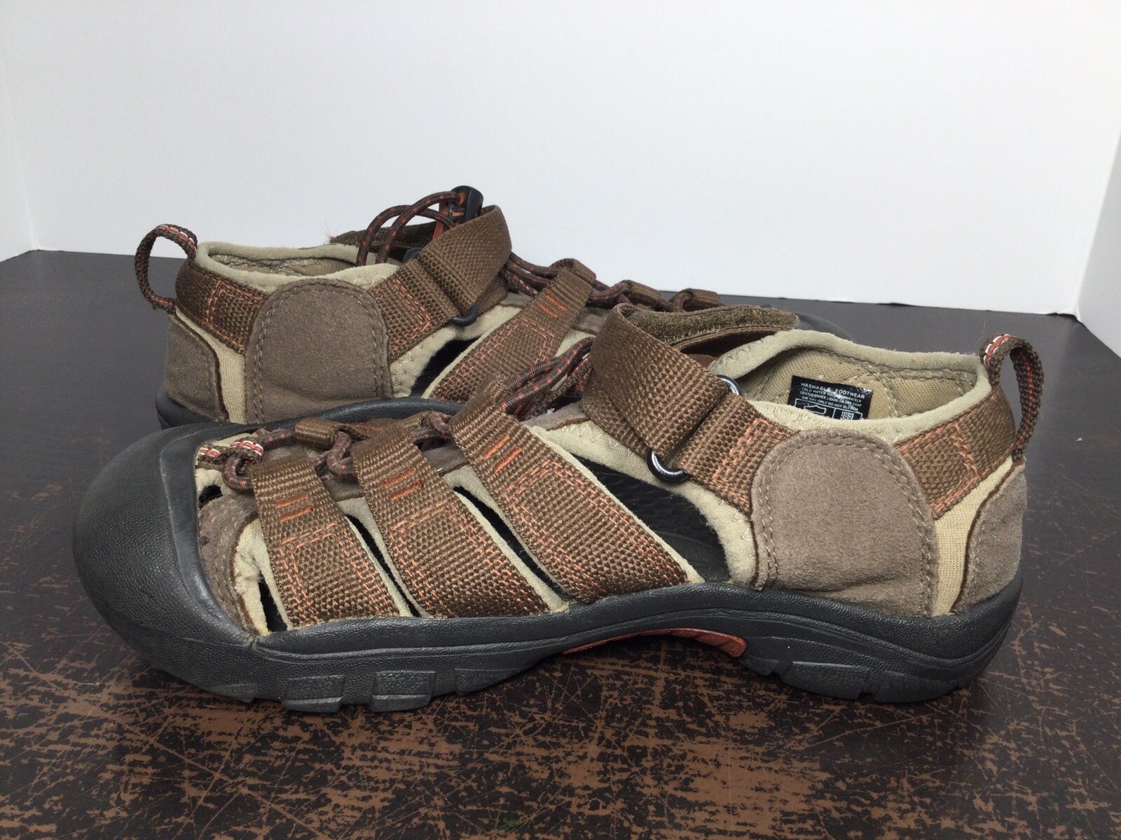 Sandali marroni Newport da donna Keen taglia 2 impermeabili 1006570 LW escursionismo